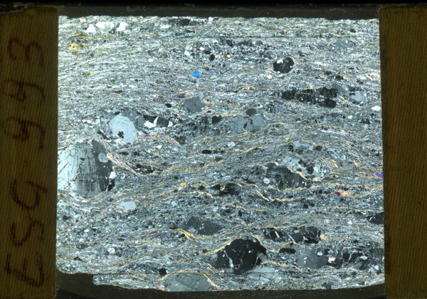 Sezioni sottili di rocce acide